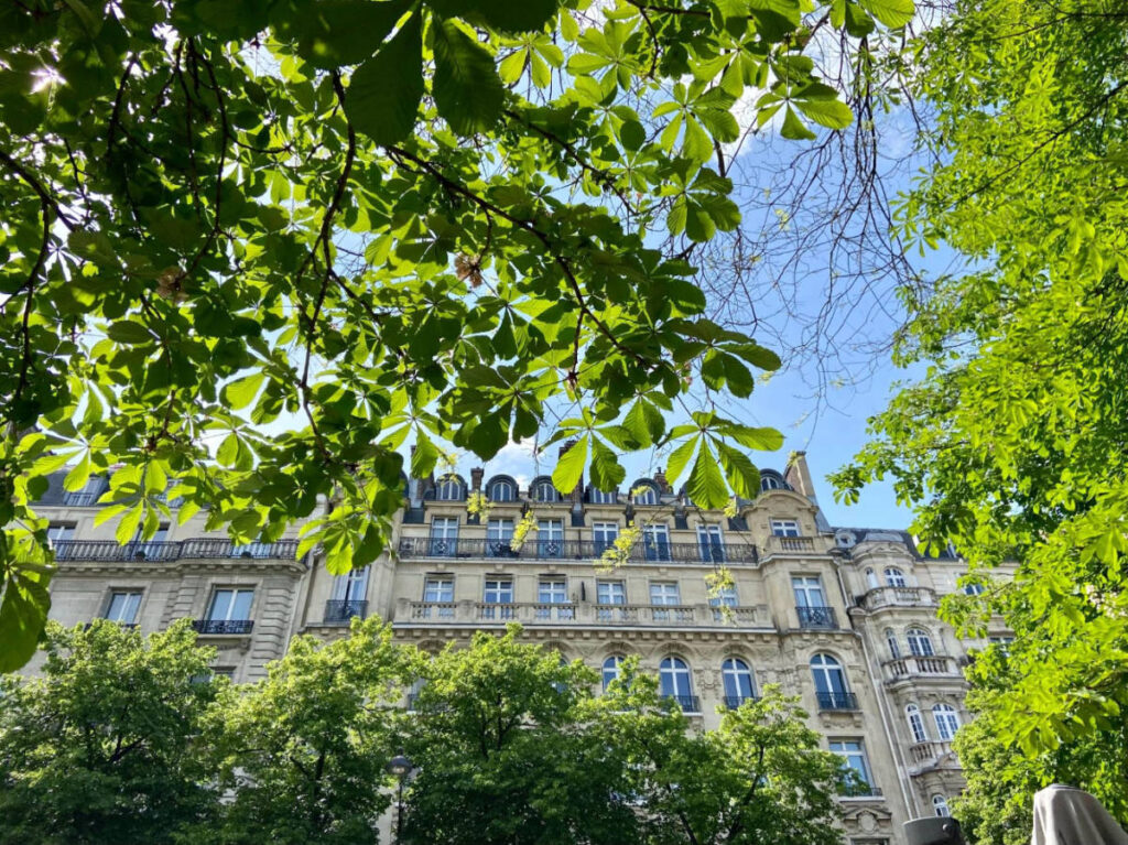View of a building at the 17th arrondissement in Paris