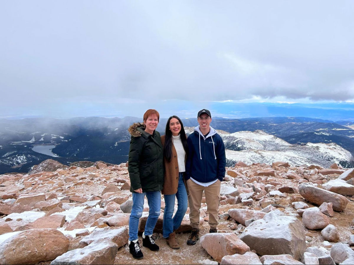 Travel Lemming editor Abigail and her family at the Pikes Peak summit