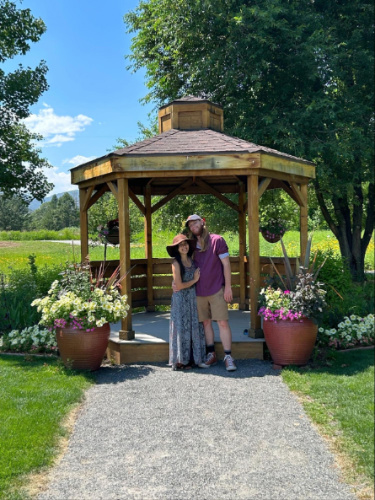 Travel Lemming editor, Abigail Bliss with her husband at the Chatfield Farms