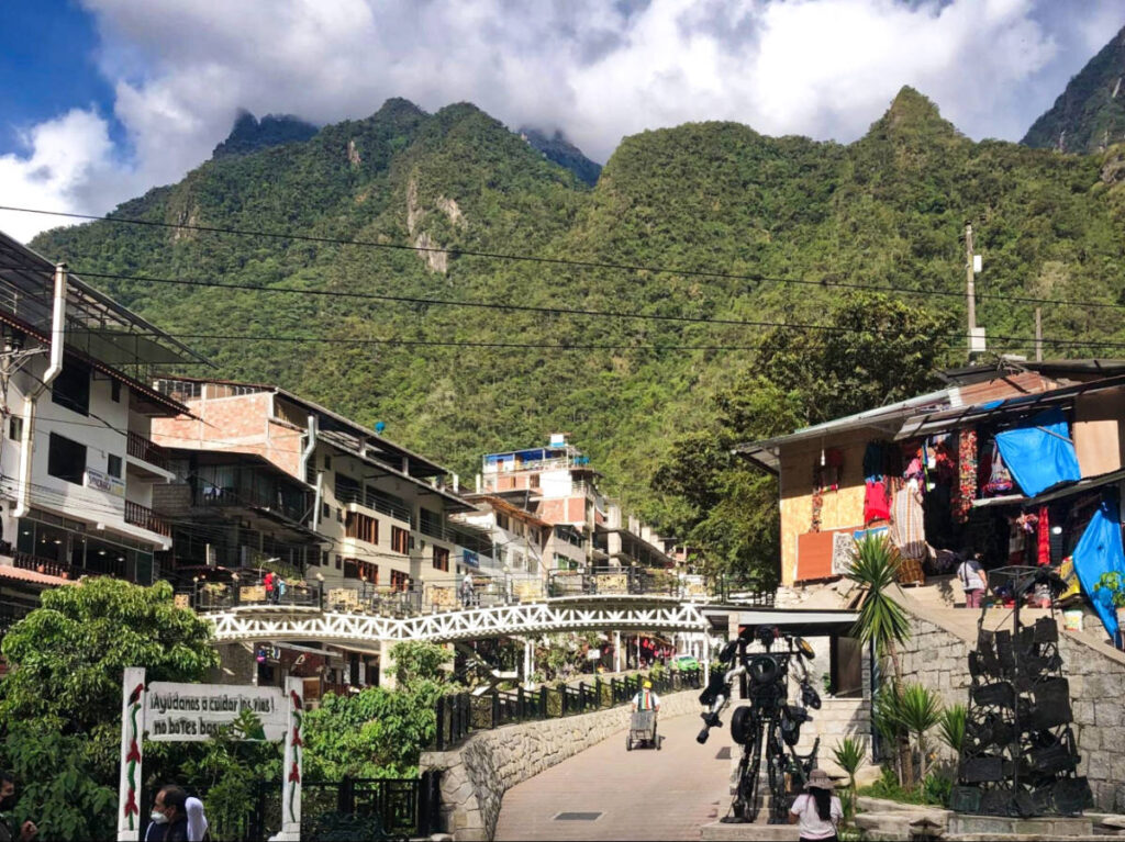View of the lush mountains behind the Aguascalientes town