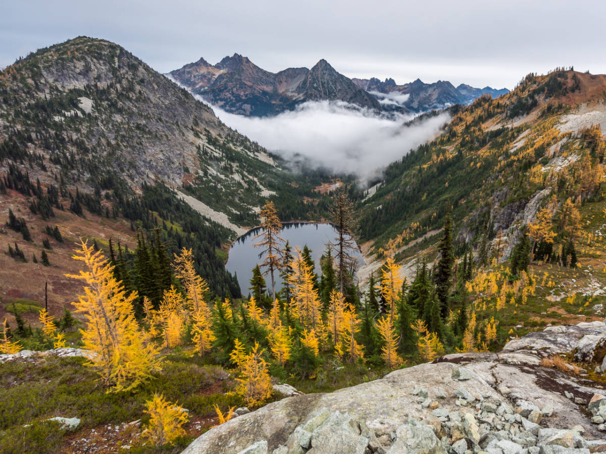 Scenic view of the Alpine Lake at the North Cascades National Park