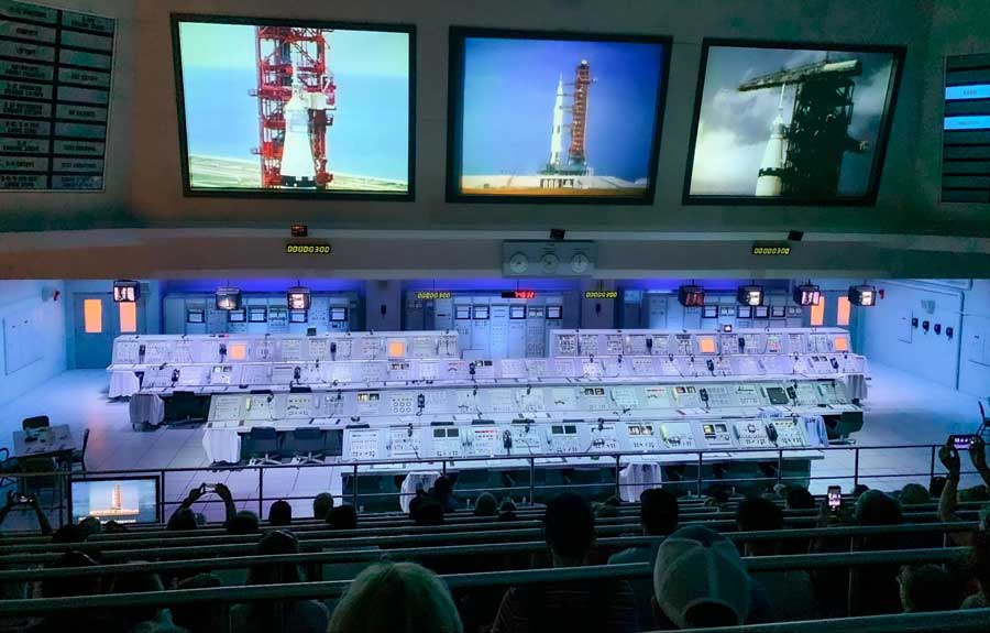 People watching the launch of the Apollo 8 mission in Apollo 8 and the Firing Room