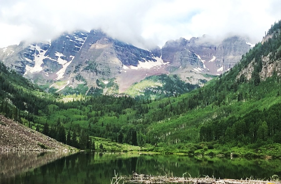 View of the scenery in Aspen Scenic Area