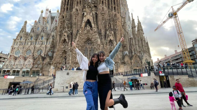 Author Lea Rose Allbaugh and her exchange sister Laura in Barcelona, Spain