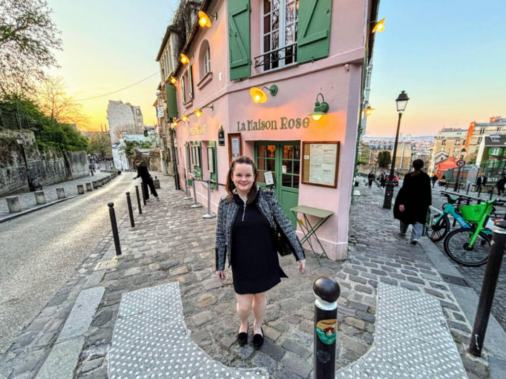 Author Rachel standing outside La Maison Rose