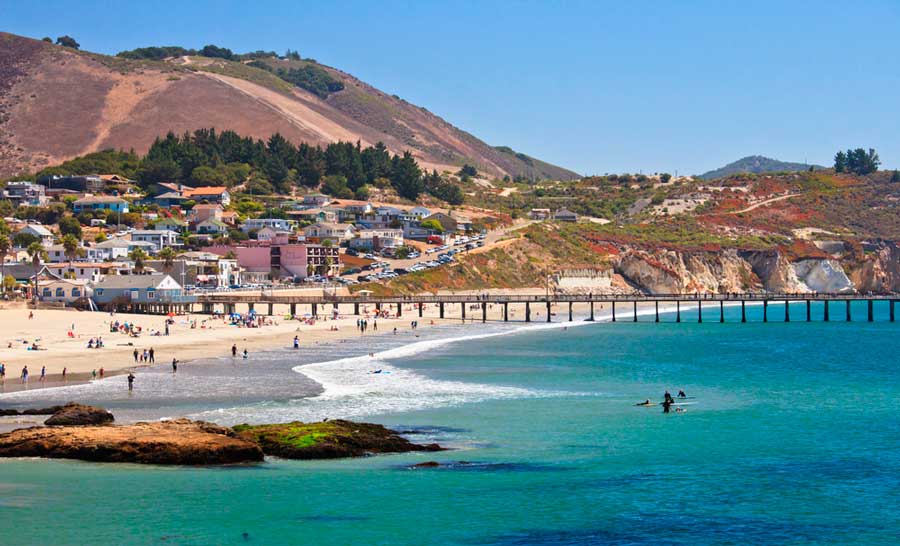Overlooking view from the Avila Beach in San Luis Obispo