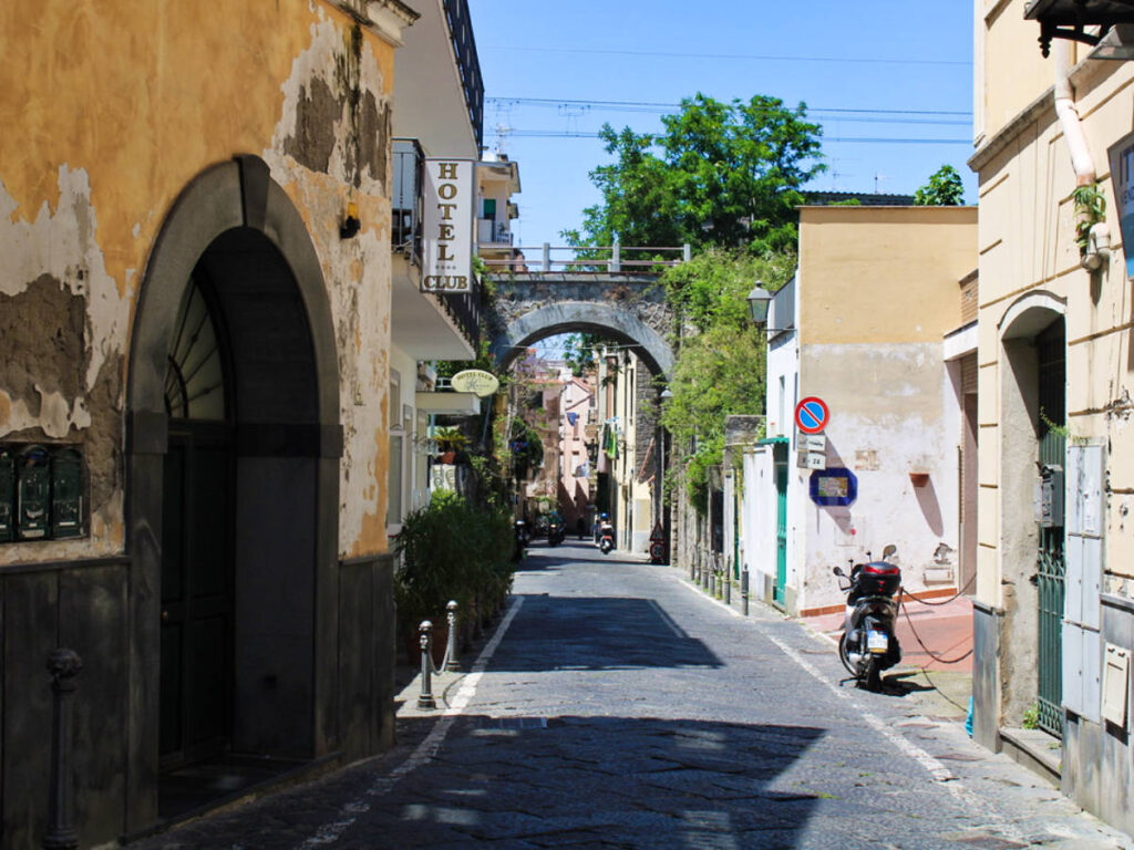 A peaceful backstreet at Sant’Agnello