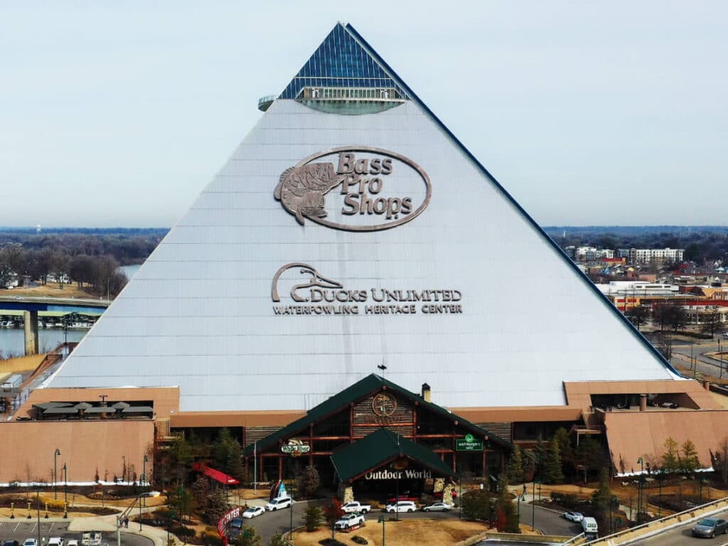The Memphis Pyramid from the outside