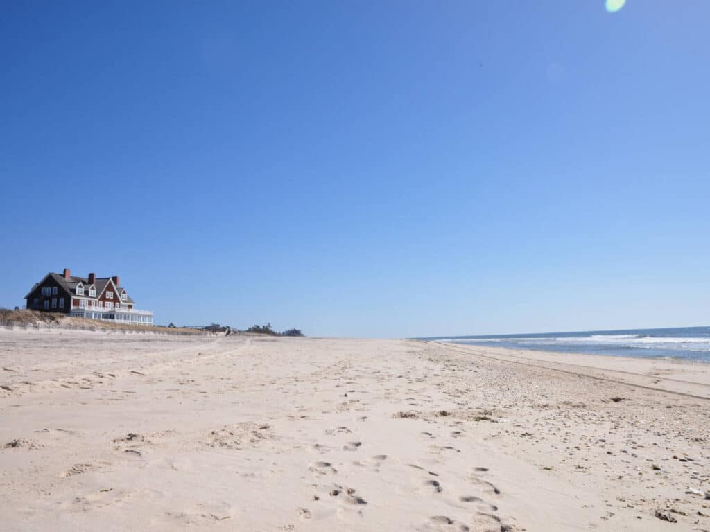 Beach house under the clear blue sky in East Hampton