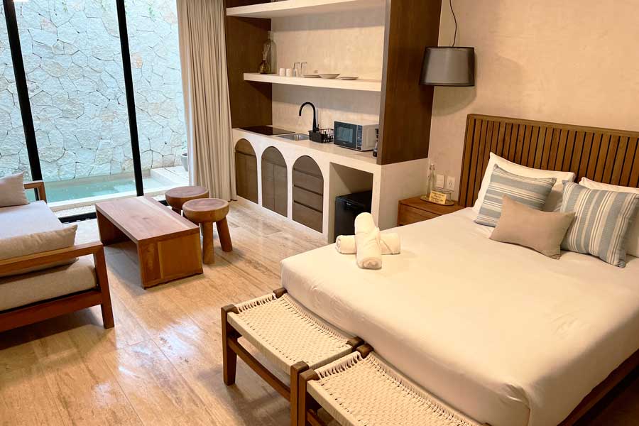 A bed for two in Eterna Tulum