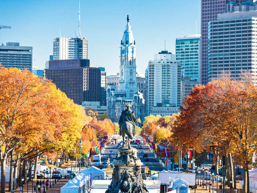View of the Downtown Philadelphia overlooking the Benjamin Franklin Parkway in the autumn season