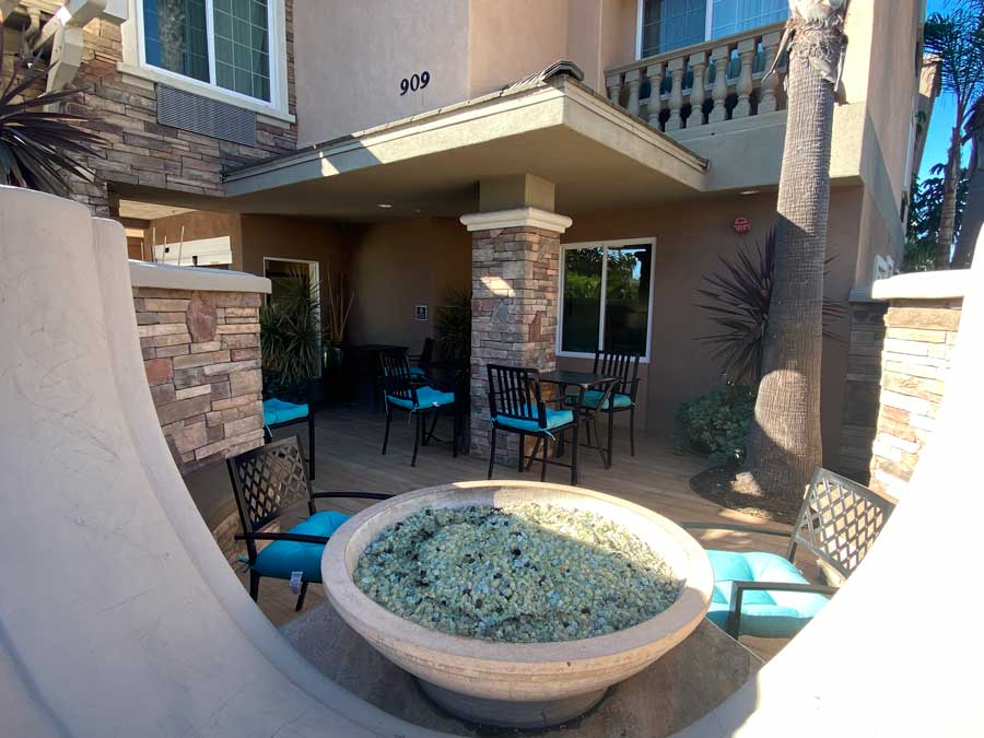 View of an outdoor area in Best Western Plus Oceanside Palms