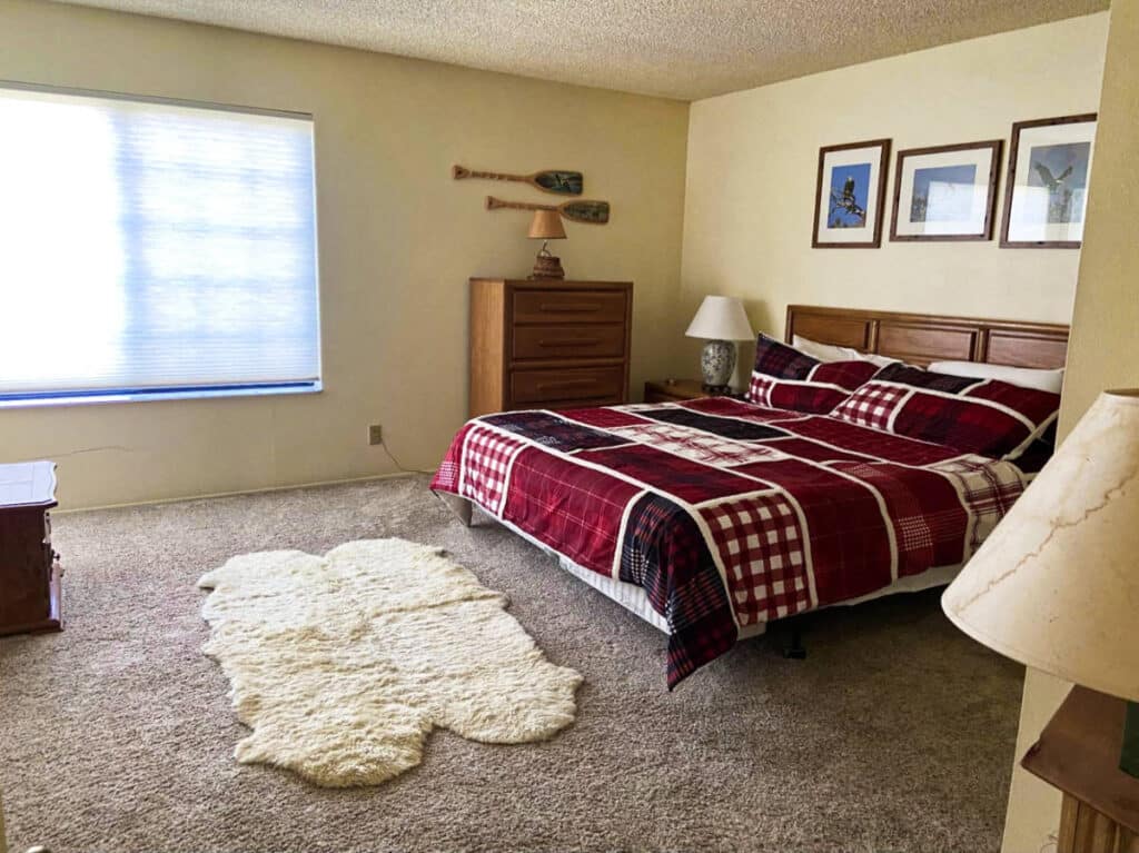 View of the bedroom inside the cabin in Big Bear