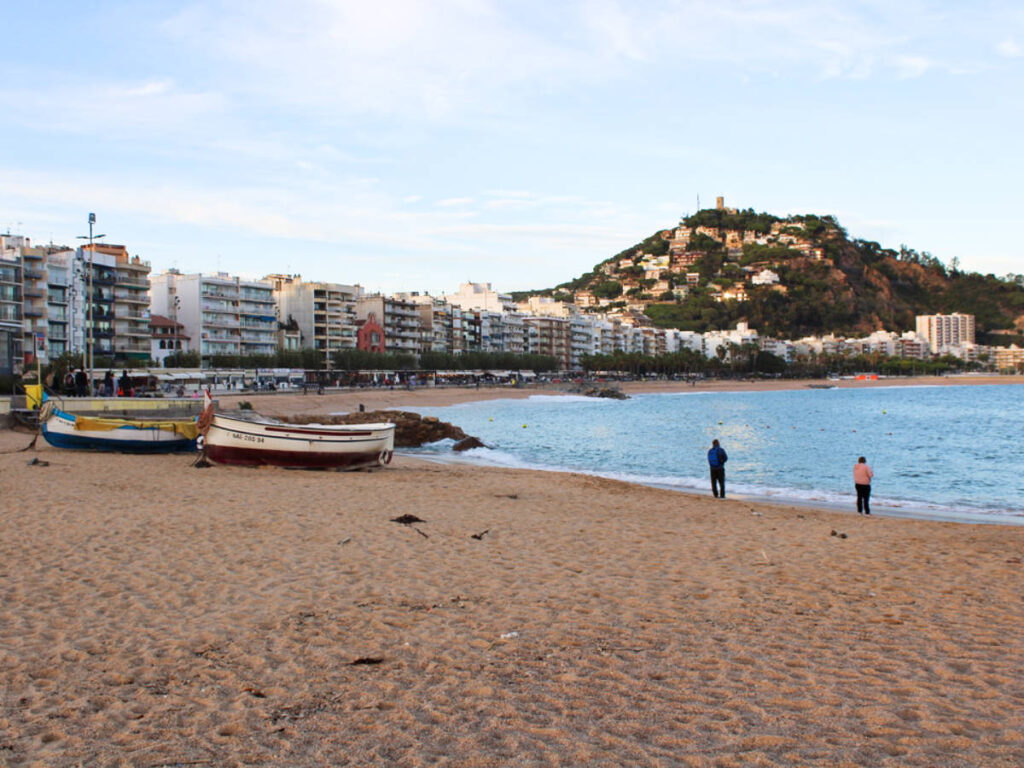 Panoramic view of the town of Blanes from Platja de Blanes 