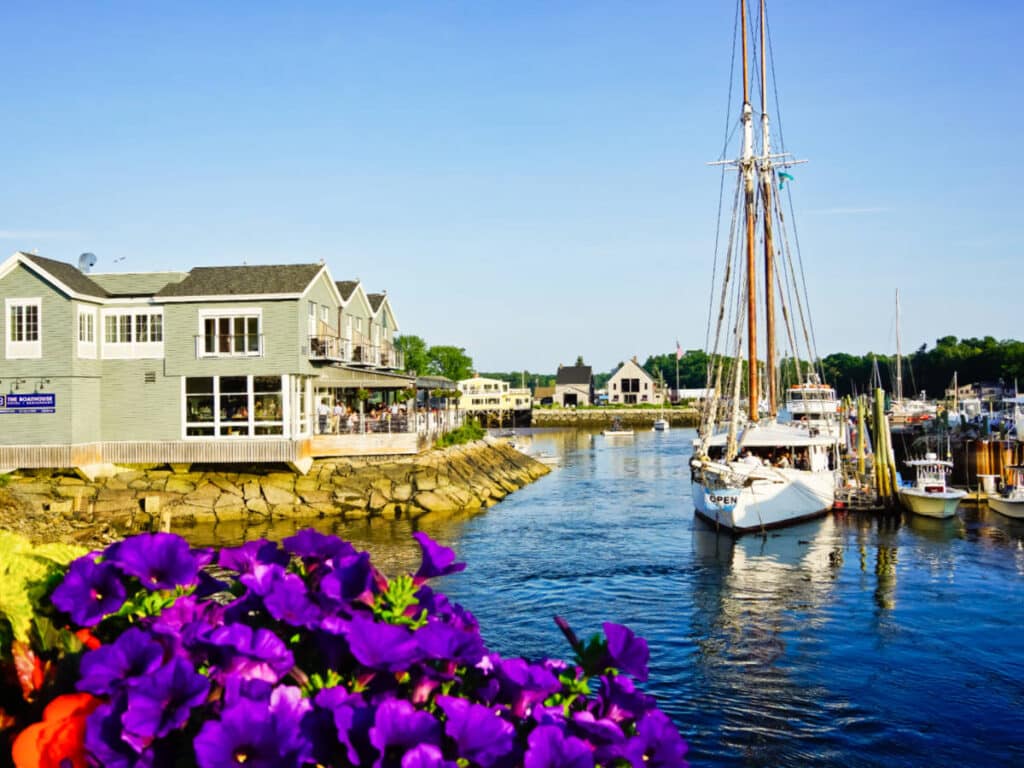 View of the boat hotel and restaurants along the Kennebunk River