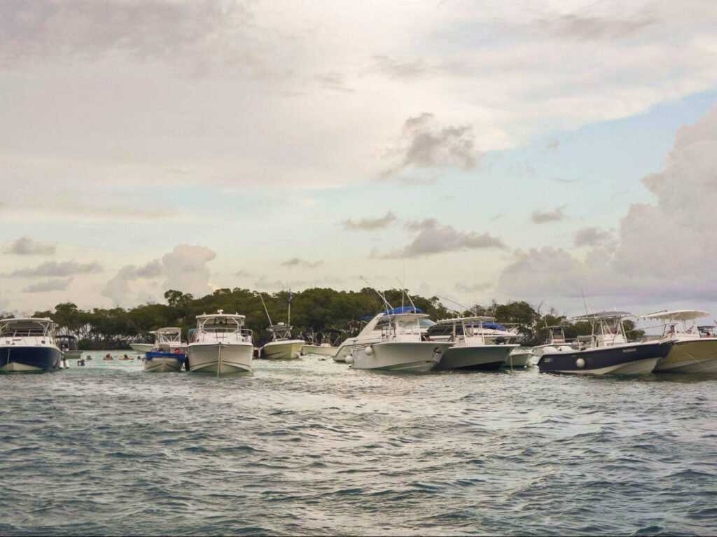 View of the boats anchored at Cayo Caracoles on a gloomy day