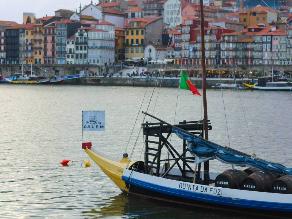 The boats with barrels on Douro River