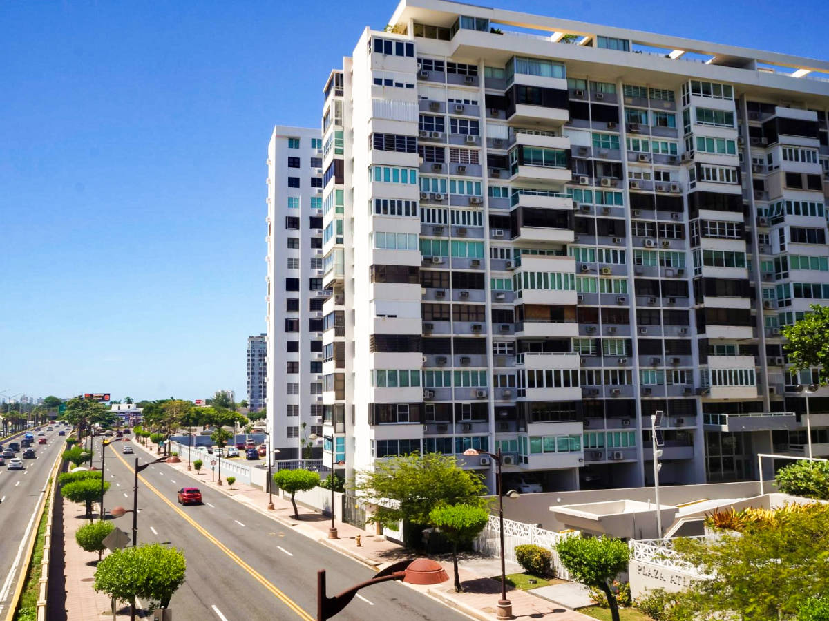 Overlooking view of the buildings and the highway of Isla Verde