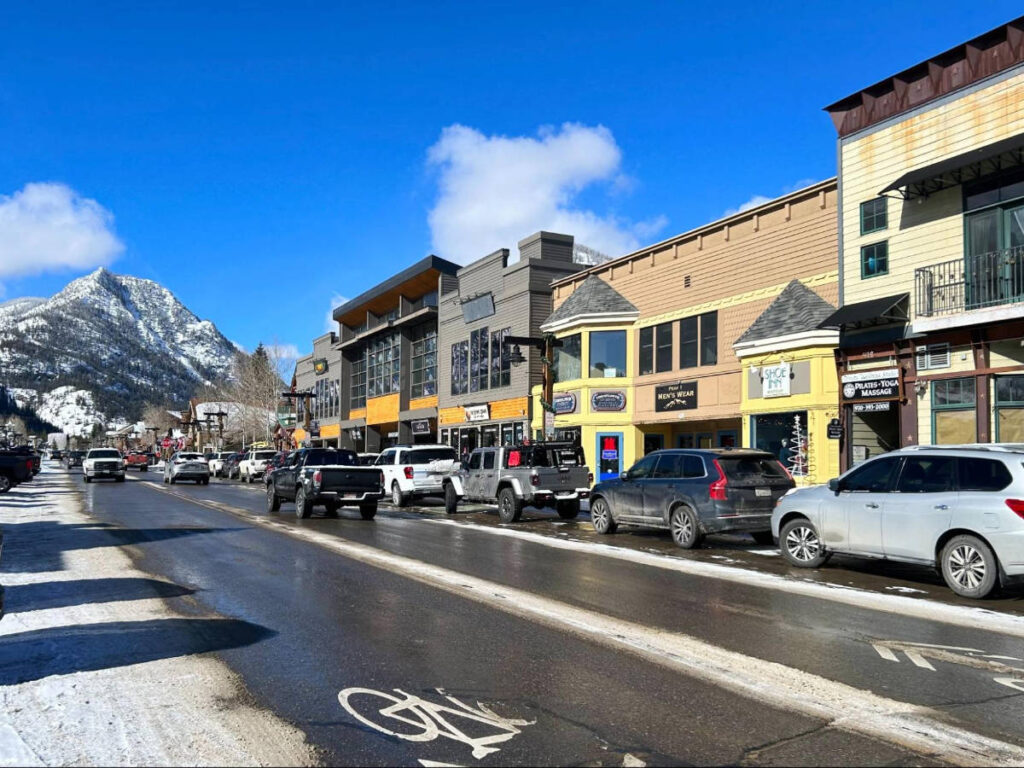 Cars driving around Downtown Frisco