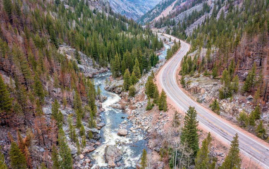 The Cache la Poudre river and highway in Colorado