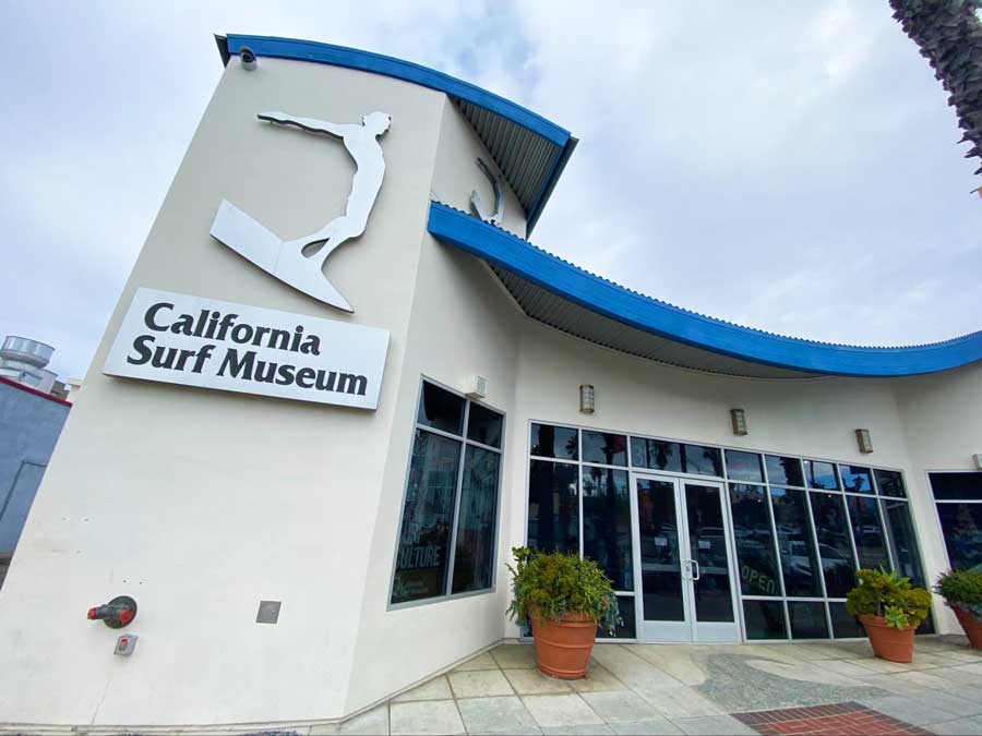 The California Surf Museum from the outside