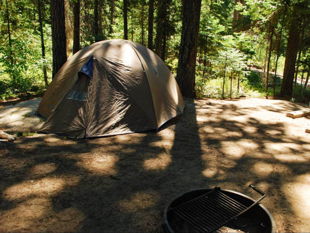 The author's tent on their campsite near Lake Wenatchee
