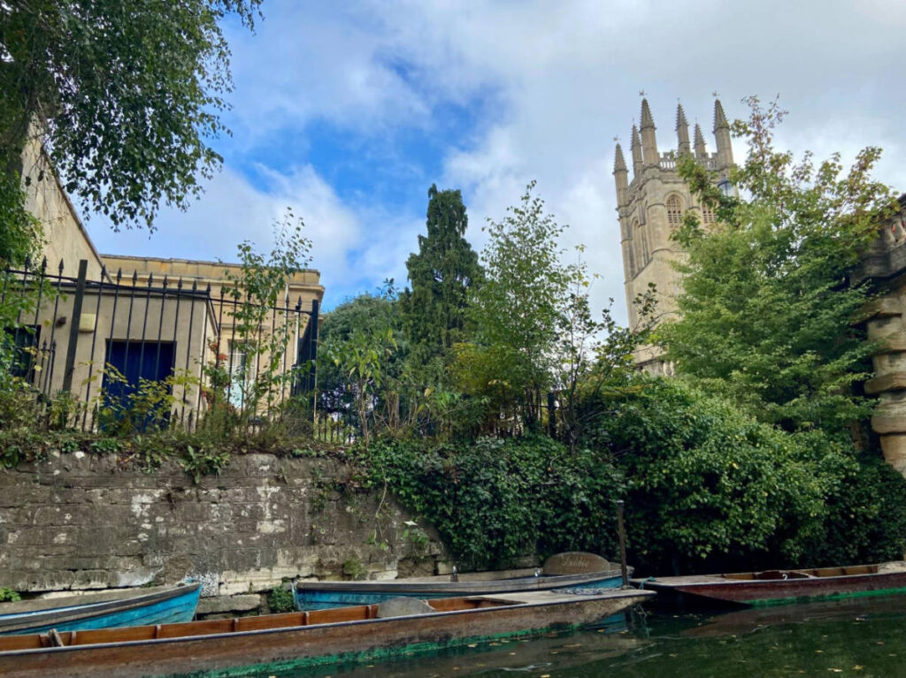 Wooden boats at the canals in Oxford