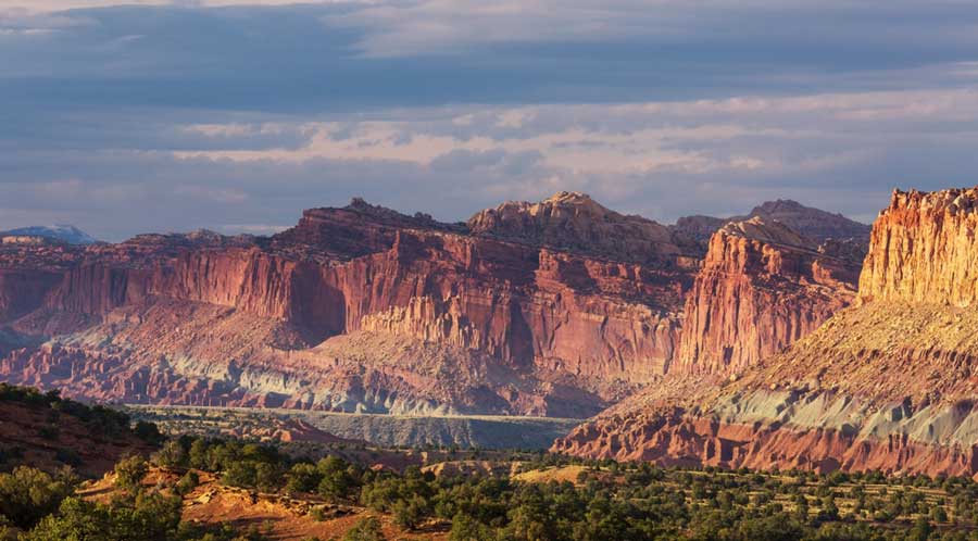 Overlooking view of the Capitol Reef National Park