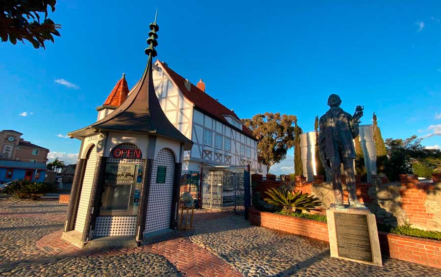 The Capt. John Frazier statue on the outside of Carlsbad Alkaline Water