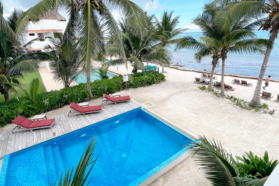View of the pool from a balcony in Casa Altamar