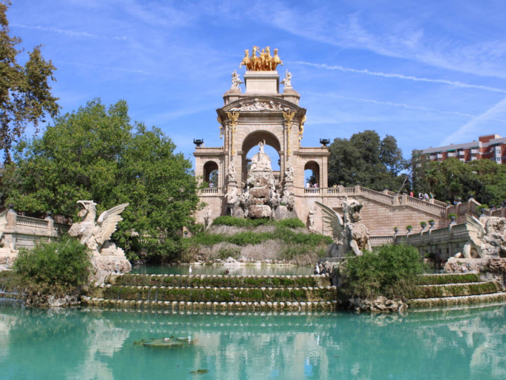 Magnificent view of the Cascada Monumental at Ciutadella Park