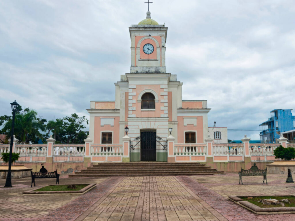 Facade of the Catedral de Santiago Apóstol at the plaza in Downtown Fajardo