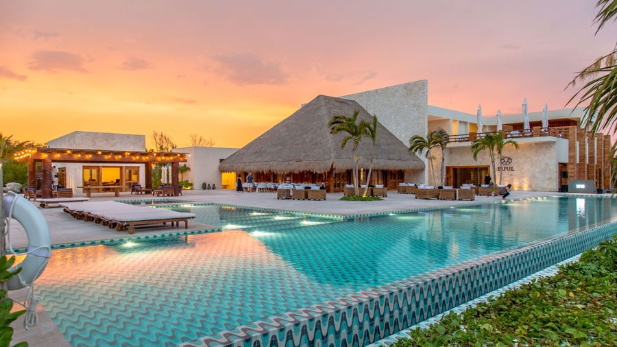 View of the pool in Chable Maroma