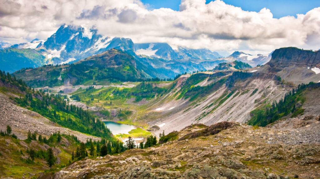 Scenic view from the Chain Lakes Trail