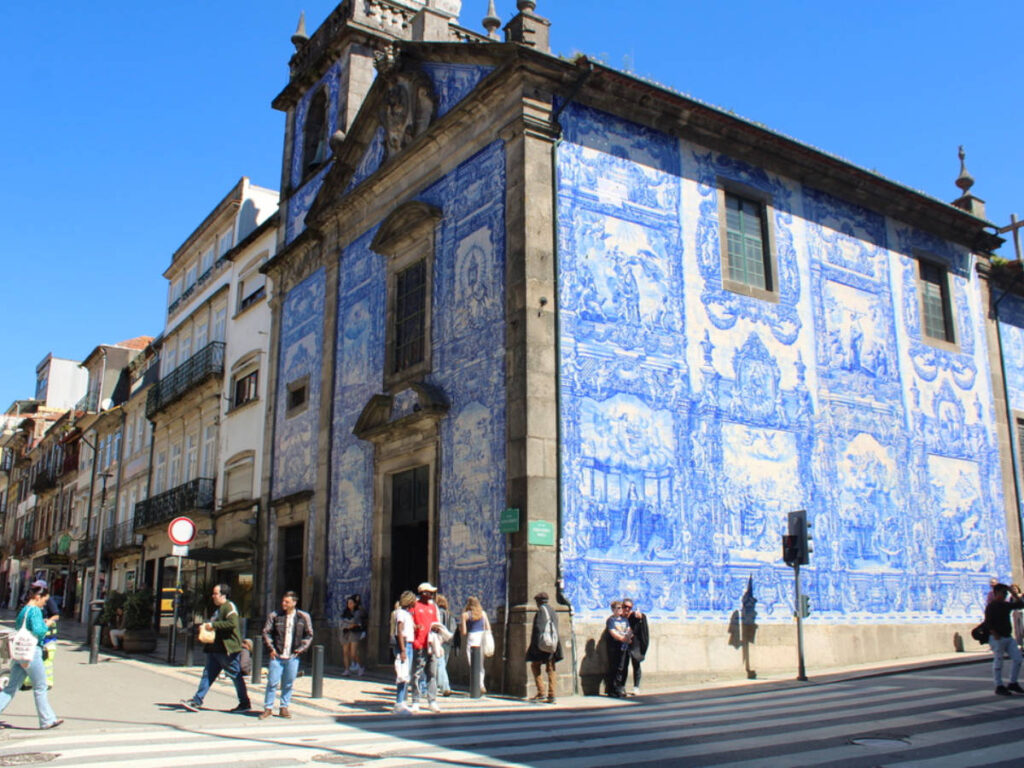View outside the Chapel of Souls Church in Bolhão