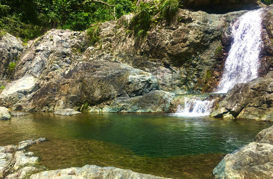 View of the Charco El Ataud in Adjuntas