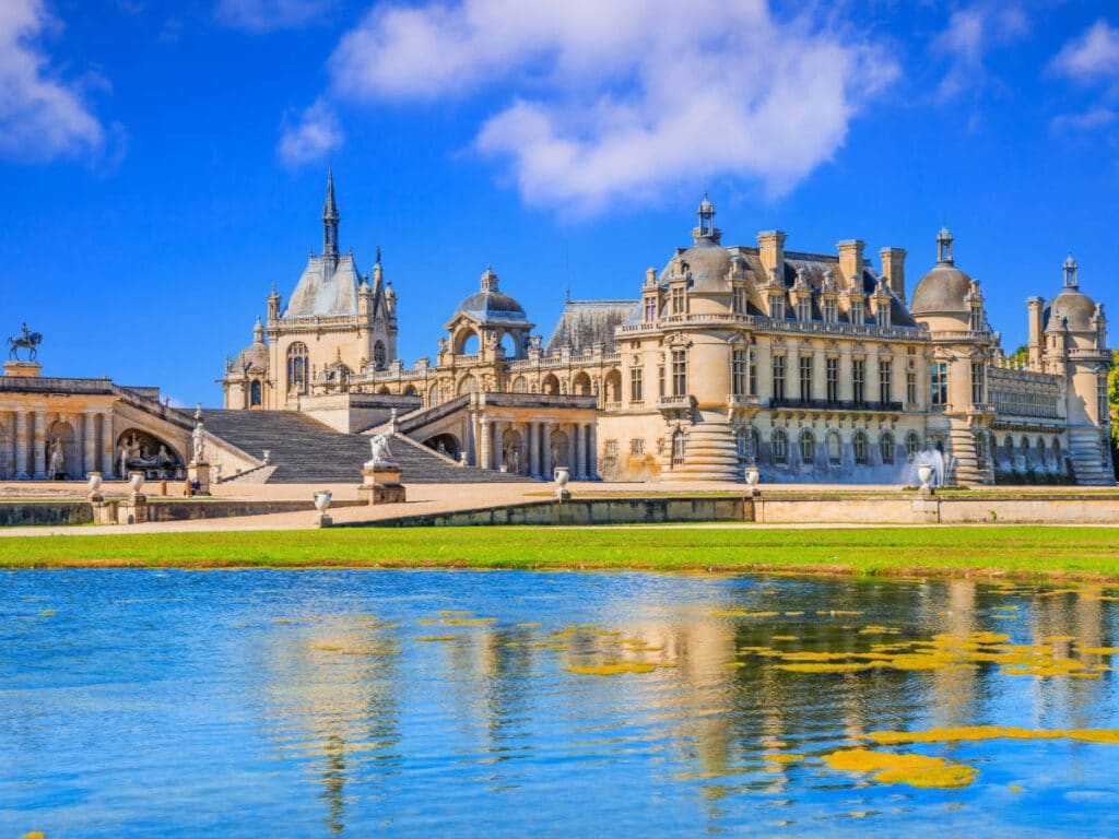 Blue sky over the Château de Chantilly