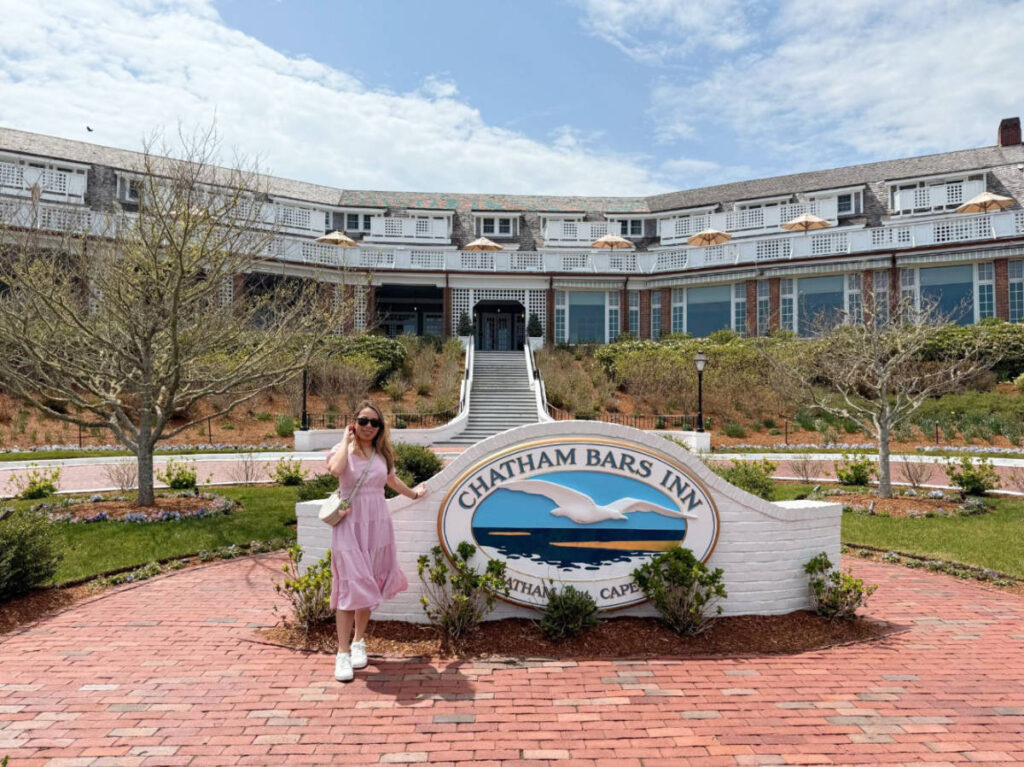 The author Samantha Tran in front of the Chatham Bars Inn