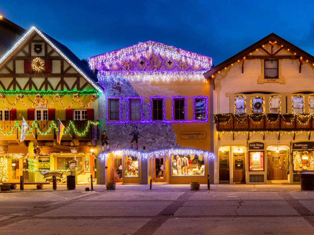 Houses with Christmas lights during December in Leavenworth