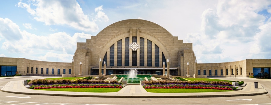 Panoramic view of the historic building of Cincinnati Museum Center