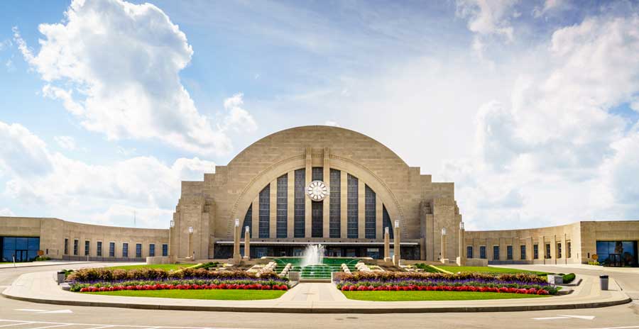 The Cincinnati Museum Center from the outside