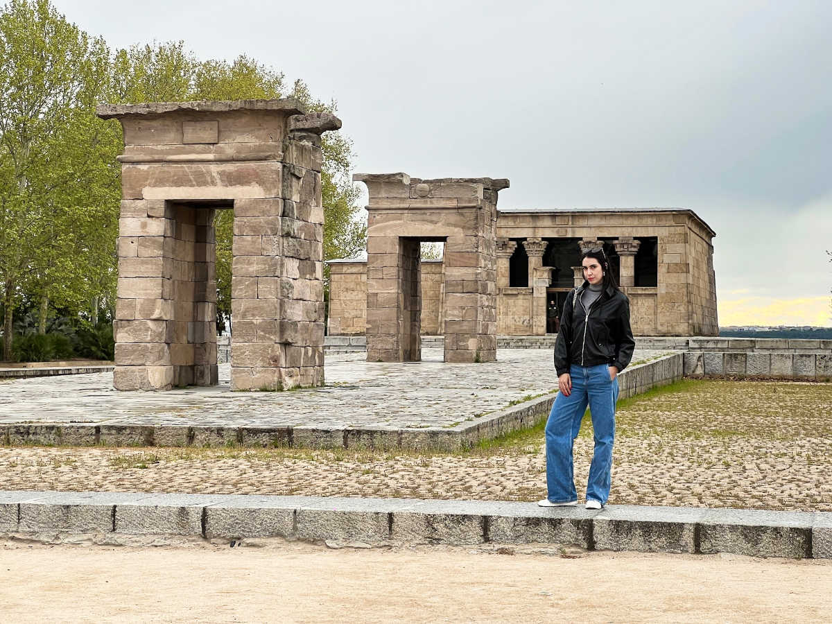 Travel Lemming writer Clara Kesseler posing for a photo at the Temple of Debod