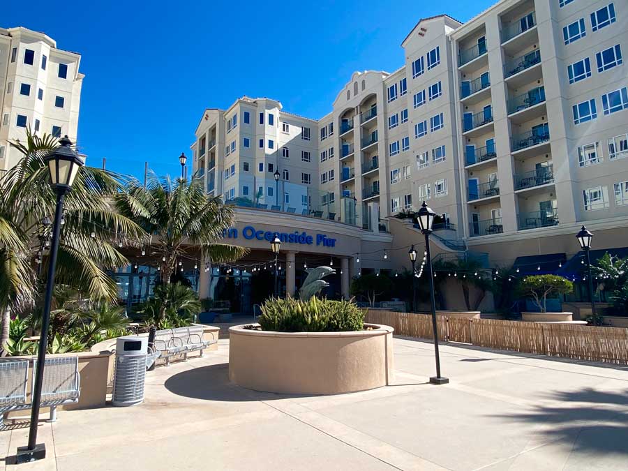 The Club Wyndham Oceanside Pier Resort from the outside