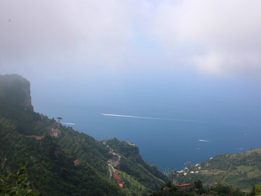 Coastline views along Path of the Gods hike