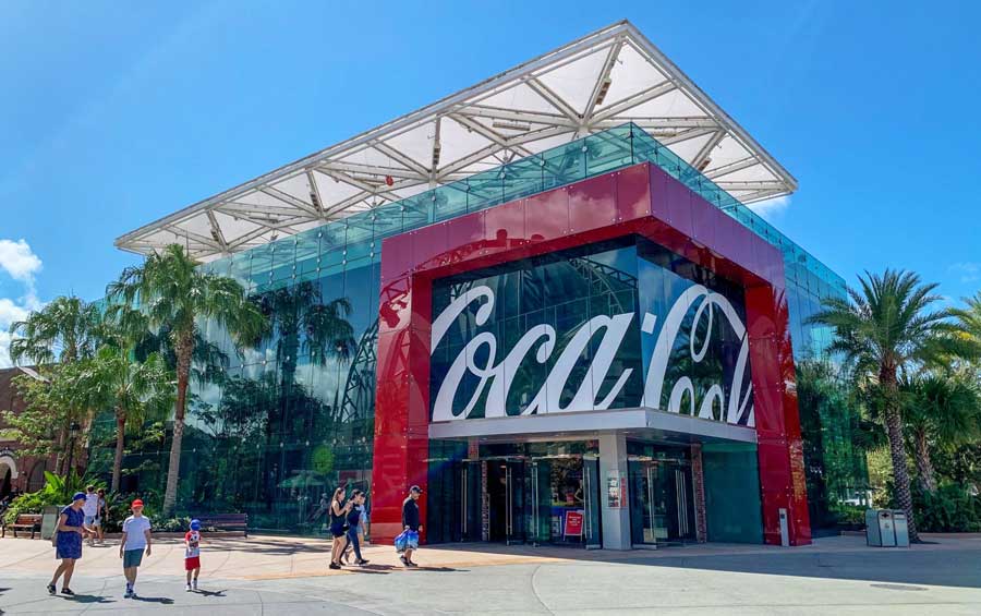 View of the Coca-Cola Store Orlando from the outside
