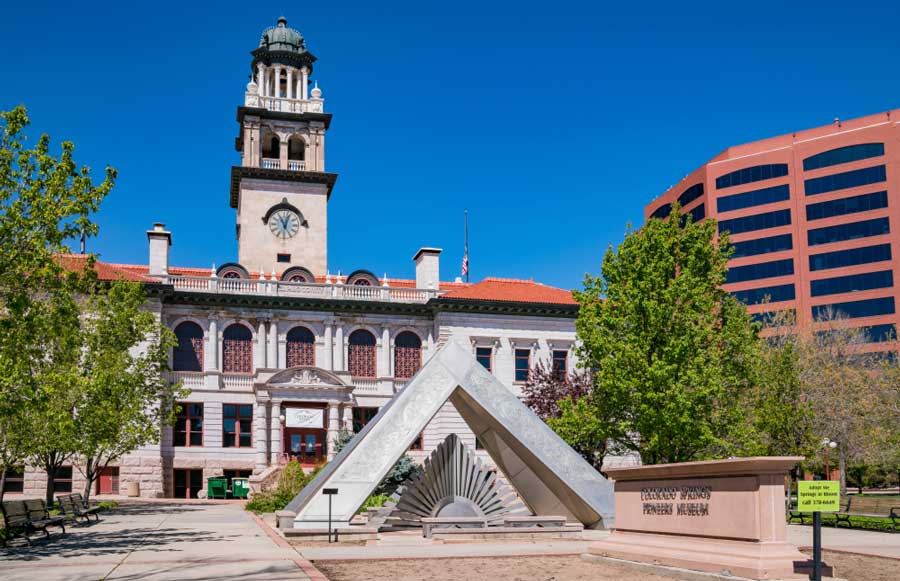 The Colorado Springs Pioneers Museum from the outside