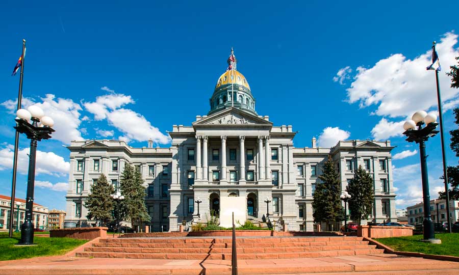 The Colorado State Capitol Building and the clear blue sky over it in Denver