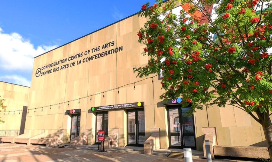 View of the Confederation Centre of the Arts building and the clear blue sky