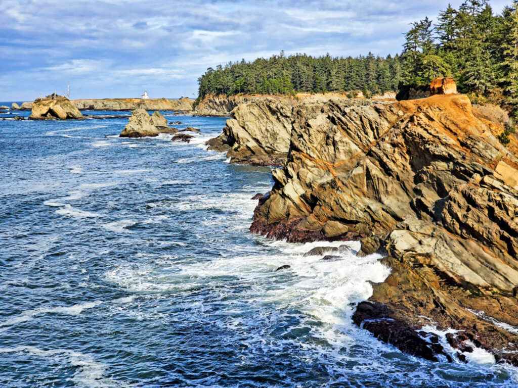 View of the rocky cliff in Coos Bay