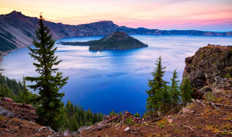 Scenic view from the Crater Lake National Park